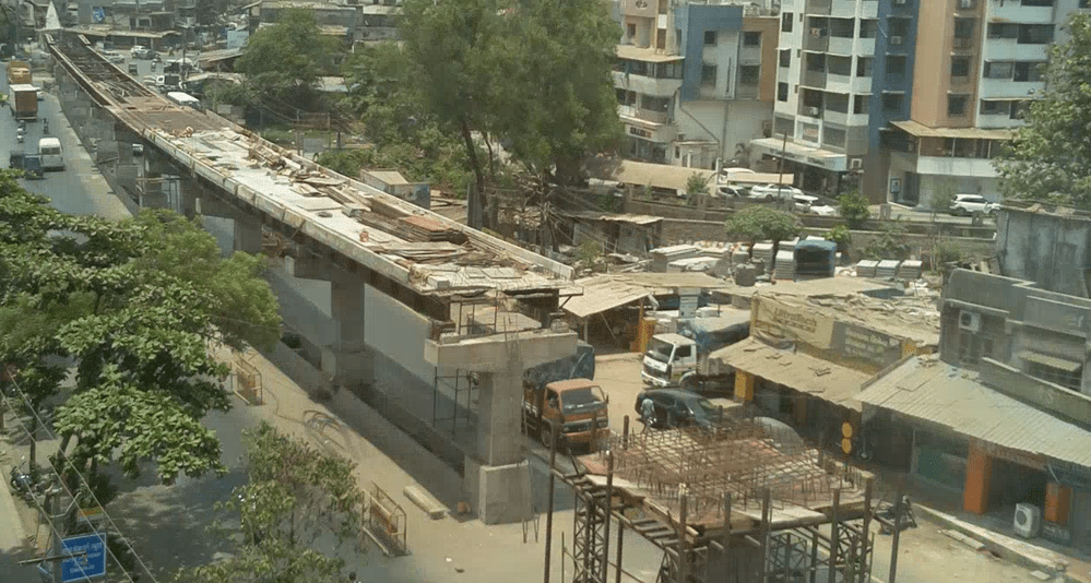 metro bridge construction time-lapse